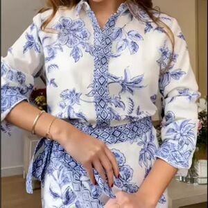 Zara Grecian Blue and White Button Down Shirt NWT M